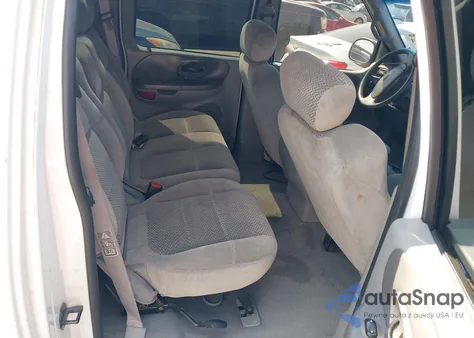 2002 Ford F-150 Lariat/Xlt из США, поврежденный, VIN 1FTRW07692KA04233